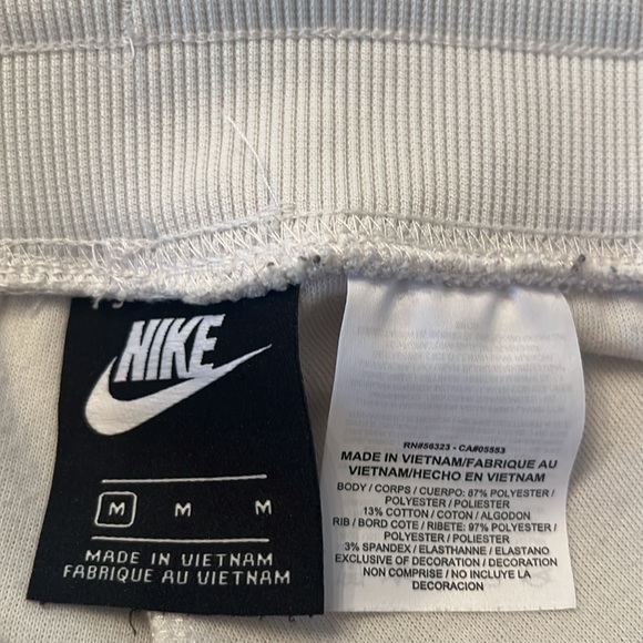 Nike women’s high rise sweats size m - Picture 6 of 6
